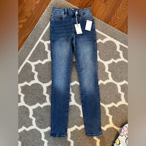 NWT Good American Pull On Jeggings size small